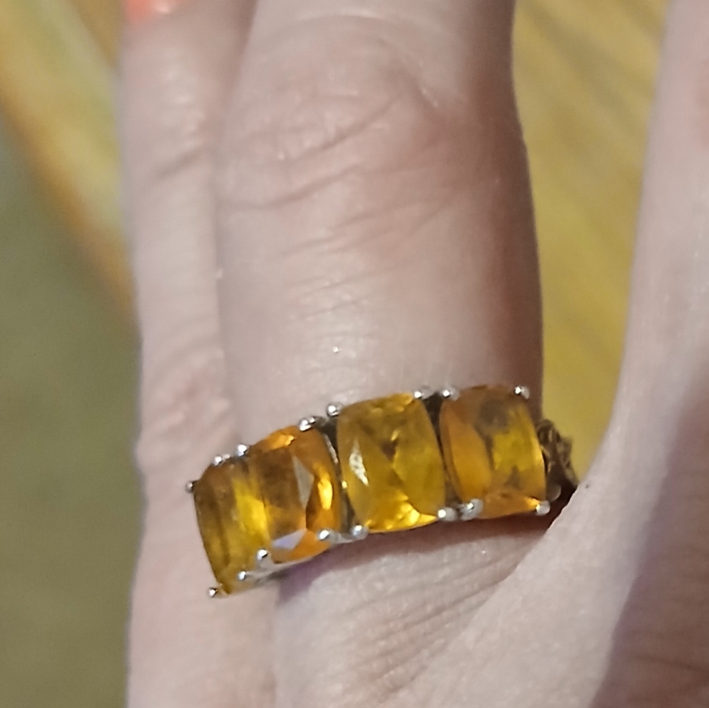 Santa Ana Catarina Genuine Gemstones Ring